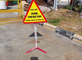   AN TOÀN LAO ĐỘNG TRONG KHI THI CÔNG BẢNG QUẢNG CÁO  