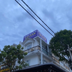 Quảng Cáo Minh Nhật: Giải Pháp Thiết Kế Biển Hiệu Đa Năng – Đẳng Cấp & Chuyên Nghiệp.