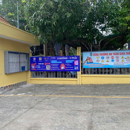 Bàu Bàng Biến Tường Trường Học Thành Bài Học Sống Động: In Ấn Tranh Cổ Động, Bảng Chủ Đề Sắc Nét, Hình Ảnh 3D Theo Yêu Cầu.